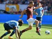 Vượt qua Lazio, Roma tiếp tục toàn thắng tại Serie A