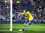 Arsenal: Bendtner, mừng anh trở lại