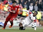 Man United - Liverpool: Chờ Suarez, đợi Quỷ đỏ đích thực