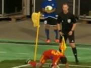 Tình huống đá phạt góc khó đỡ nhất lịch sử bóng đá