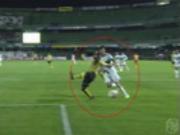 Đỡ bóng cực đỉnh, dứt điểm siêu tệ