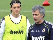 Mourinho xếp Oezil ngang tầm Figo, Zidane