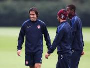 Robert Pires trở lại Arsenal