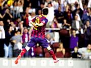 Messi lại lập hat-trick: Trong thế giới của Messi