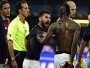 Mario Balotelli lên tiếng xin lỗi vì láo xược với trọng tài