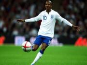 Hodgson đau đầu với các phương án thay thế Welbeck