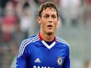 Chelsea sắp mua lại Matic: Đẩy đi rồi lại phát thèm