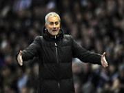 Mourinho: Liga là giải đấu dễ dàng, Premier League khó khăn nhất
