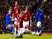 Nhìn lại lịch sử: Lần đầu tiên Man Utd hạ gục Chelsea phiên bản Jose Mourinho