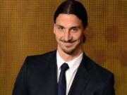 Ibrahimovic lại sử dụng kỹ thuật taekwondo trên sân bóng