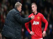 Moyes ngao ngán trước quả tạt như hài của Buttner
