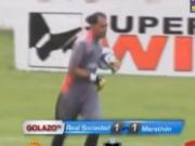 "Sàm sỡ" đối phương, lãnh liền thẻ đỏ