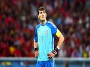 Từ La Roja đến Real Madrid: Casillas chưa hết thời