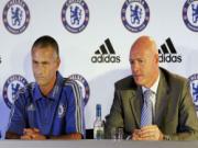 Cựu GĐĐH Man Utd, Chelsea gia nhập Atletico Madrid