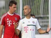 Mandzukic bất ngờ “tố” Pep Guardiola “chơi bẩn” tại Bayern