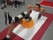 Ozil nỗ lực “luyện công” chờ ngày tái xuất