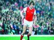 Ra mắt cuốn "The Ballad of Paul": Bi kịch của một thần đồng Arsenal