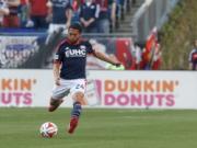 Màn solo ghi bàn đẹp mắt của Lee Nguyễn