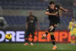 M.U chia tay Herrera để lấy chỗ cho Strootman?
