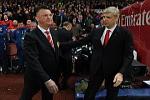 Dư âm đại chiến Arsenal vs M.U: Van Gaal may chưa bị gọi ..."gã điên"
