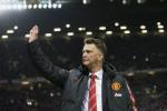 Van Gaal bất ngờ lên tiếng “bật” Sir Alex