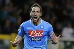 Chuyển nhượng Liverpool: Higuain sắp ra nhập Anfield