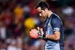 Hàng thủ Barcelona: Làn gió mới mang tên Claudio Bravo