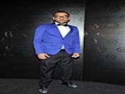 Barca thua, Alves chạy đi ngắm bồ Ronaldo