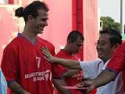 Các đội bóng đua nhau “né” ngày xấu, chọn ngày đẹp khai xuân