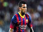 Daniel Alves: Công vẫn hay nhưng thủ đã tồi