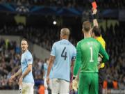 Demichelis & những ông già ở Premier League