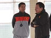 Rộ thông tin HLV Hoàng Văn Phúc nhường ghế cho trợ lý