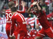 Bayern làm nóng trước đại chiến với Arsenal