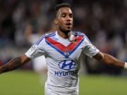 HLV Blanc cùng Lacazette xuất sắc nhất Ligue 1