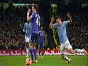 Jovetic xứng đáng đoạt giải “kịch sỹ” của năm