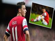 Tại sao Mesut Oezil xuống phong độ?