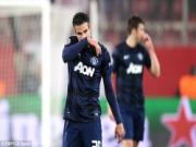 Nhiều "ông lớn" dụ Van Persie rời M.U