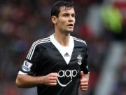 M.U tìm được người thay thế Vidic