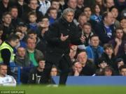 Cuộc đua vô địch Premier League: Sự khiêm nhường "chết người" của Mourinho
