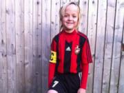 Cầu thủ nhí được so sánh với Owen thủa nhỏ