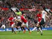 Ghi cú đúp penalty, Gerrard đi vào lịch sử Premier League