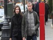 Những ông chủ bóng đá giàu cỡ nào?