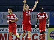 Công Vinh ghi bàn, SL Nghệ An vẫn thua B.Bình Dương