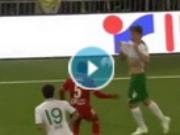 Pha khống chế bóng quái dị nhất lịch sử bóng đá