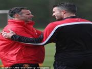 Van Persie lấy lòng tân thuyền trưởng M.U ra mặt