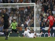 Pha cản phá xuất thần của Thánh Iker