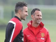 Giggs khiến Van Persie nhớ đến Sir Alex