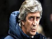 Pellegrini không cần đao to búa lớn như Mourinho
