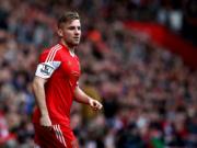 Đồng đội kêu gọi Shaw đừng gia nhập MU