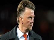 Van Gaal nhờ Giggs tư vấn nên tống cổ "sao" nào